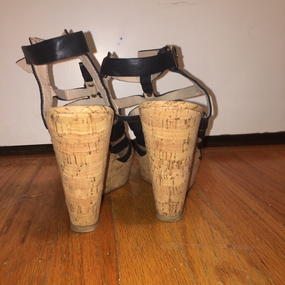 Steve Madden Gladiator Gild Accent Cork Wedges - Picture 3 of 7